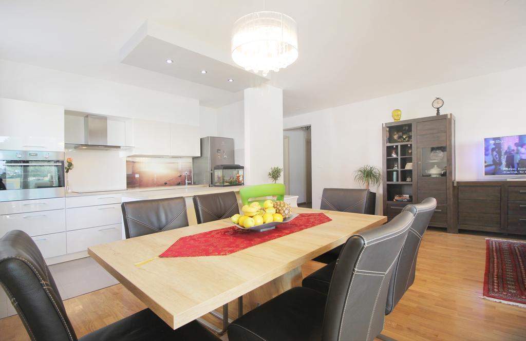 Apartment Marieta Split Buitenkant foto